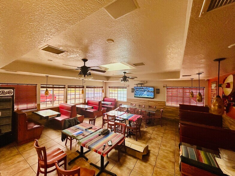 More Photos Of 32123 Cathedral Canyon Dr, Cathedral City Restaurant For Sale