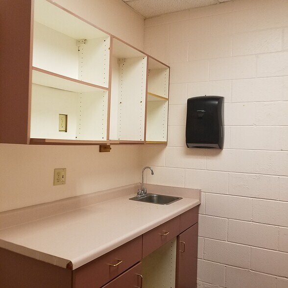 More Photos Of 6104 San Juan Ave, Citrus Heights Freestanding For Lease