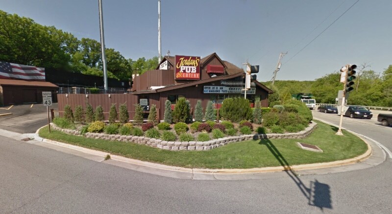 More Photos Of 13500 S Harlem Ave, Orland Park Bar For Sale