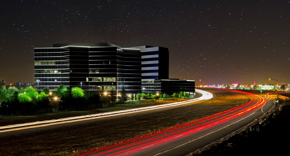 More Photos Of 45 E River Park Pl W, Fresno Office Residential For Lease