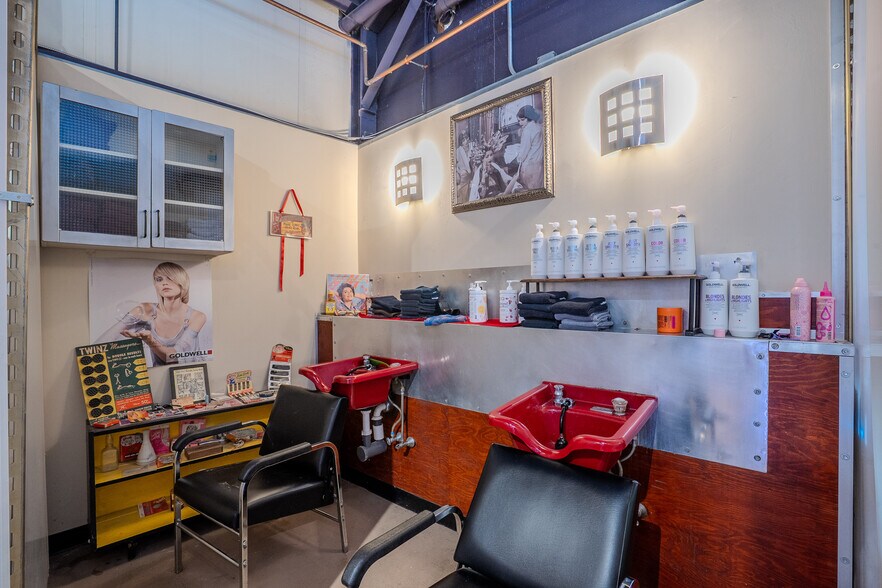 More Photos Of 77 S Union St, Lambertville Restaurant For Sale