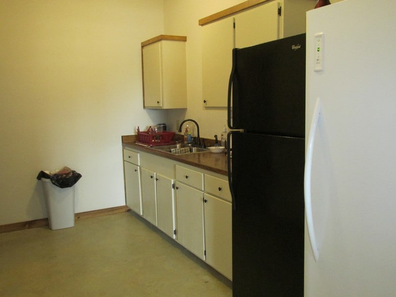 More Photos Of 4320 W FM 1988, Livingston Self Storage For Sale