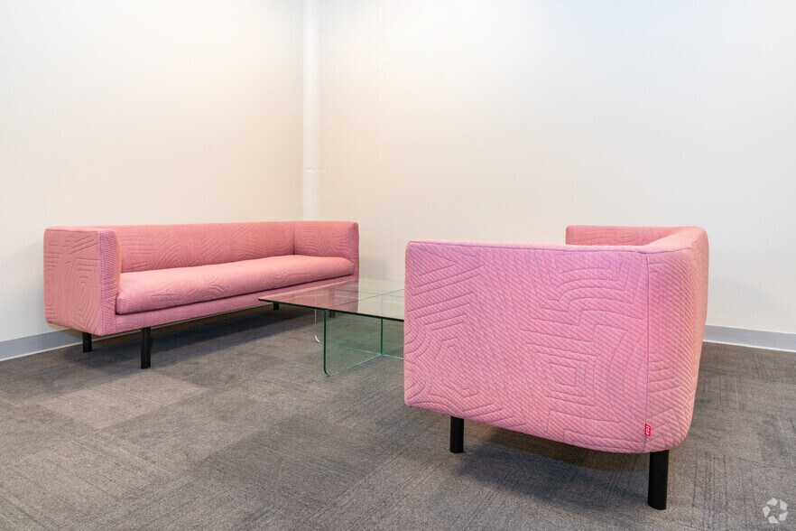 More Photos Of 1485 Bay Shore Blvd, San Francisco Office For Lease