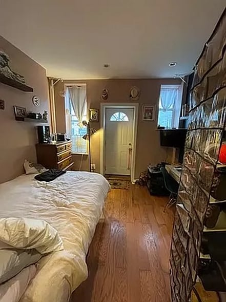 More Photos Of 321 Menahan St, Brooklyn Apartments For Sale