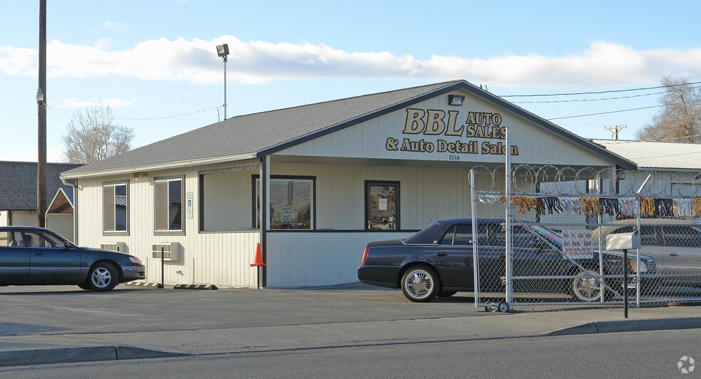 More Photos Of 1514 S 18th St, Yakima Auto Dealership For Sale