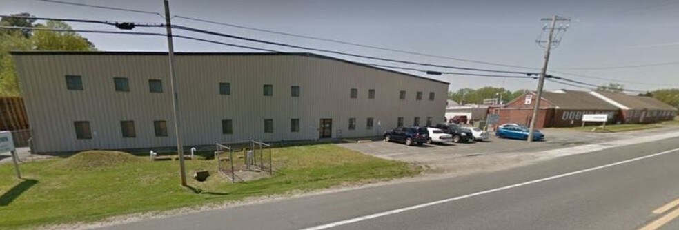 More Photos Of 22925-22931 Dover Bridge Rd, Preston Light Distribution For Lease