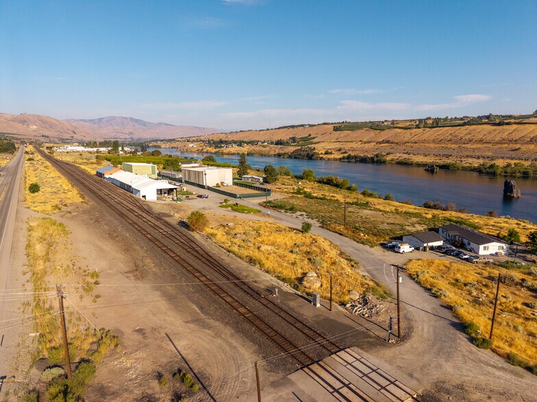 More Photos Of 623 Goose Rock Ln, Malaga Industrial For Sale