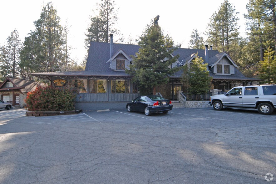 More Photos Of 54950 Pine Crest Ave, Idyllwild-Pine Cove Hotel For Lease