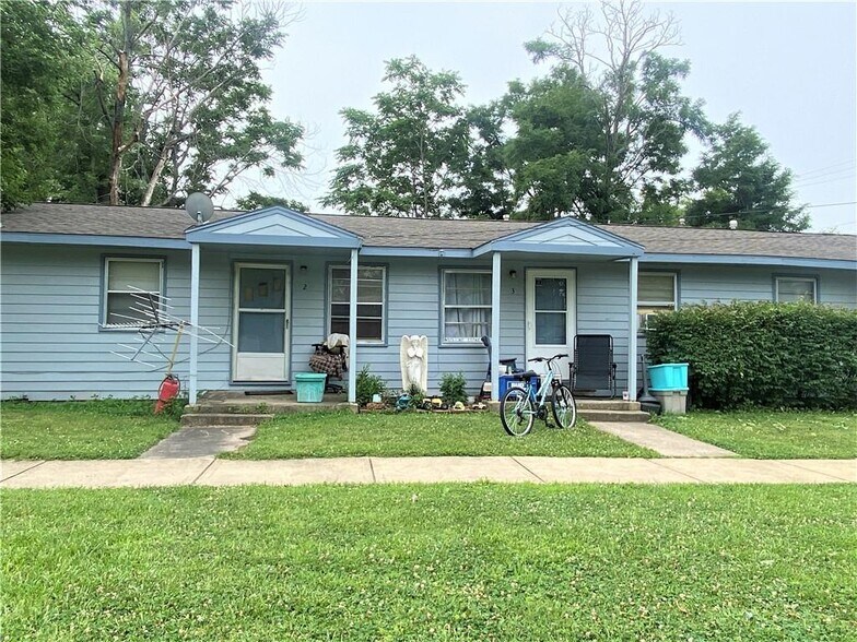 More Photos Of 204 W 5th St, Wellsville Apartments For Sale