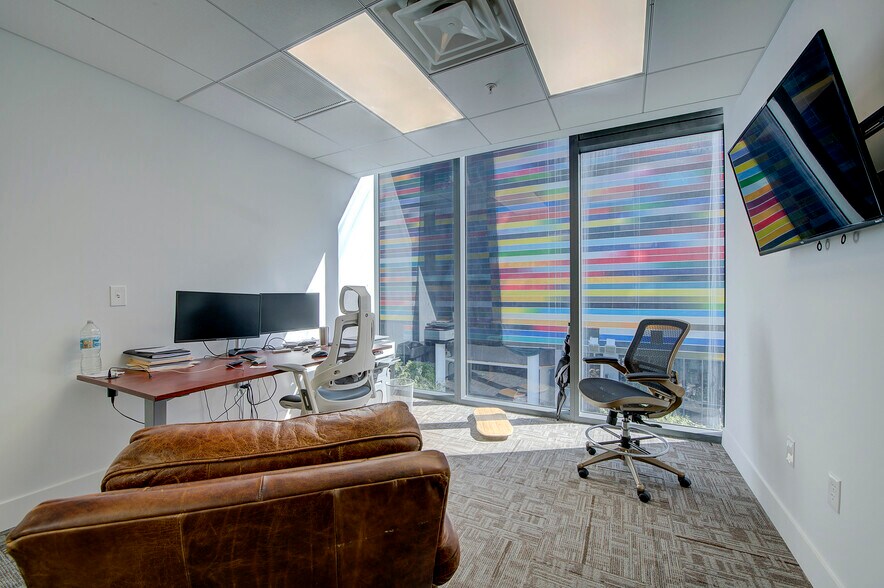 More Photos Of 25 SW 9th St, Miami Coworking Space