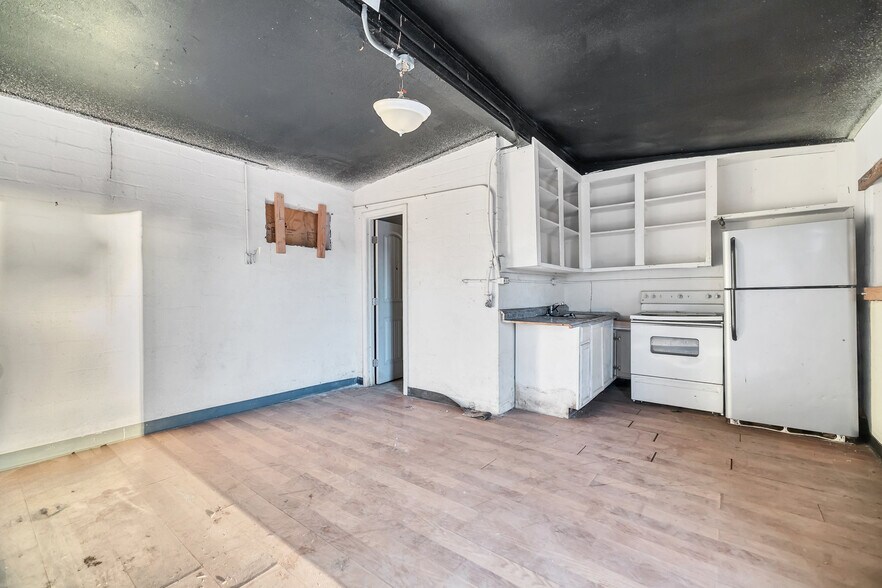 More Photos Of 3060 Grand Ave, Phoenix Apartments For Sale