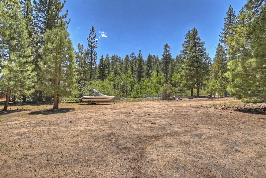 More Photos Of 39167 Rim of the world Dr, Fawnskin Restaurant For Sale