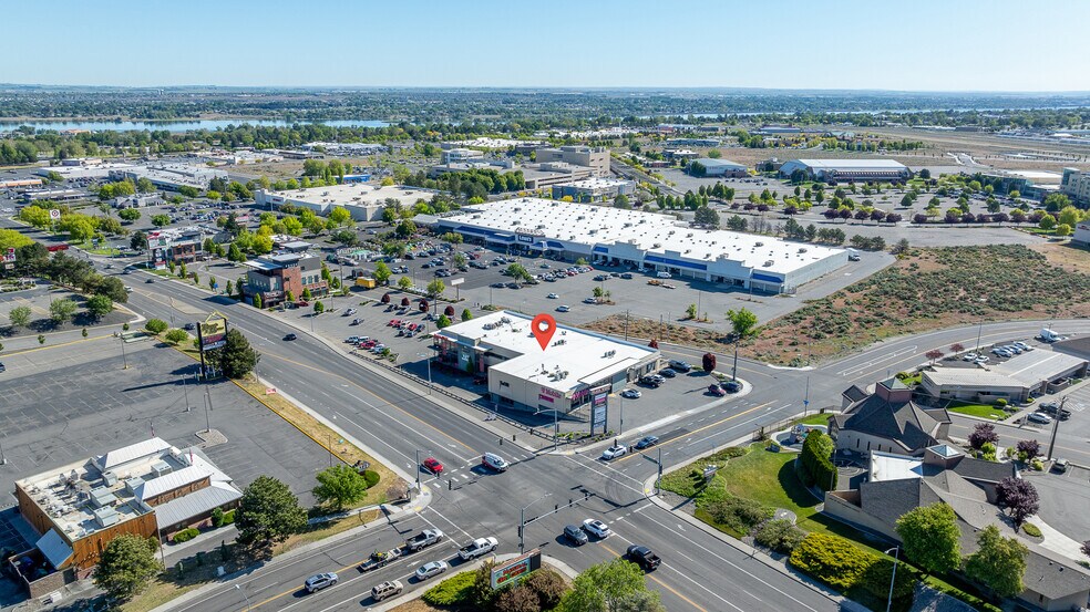 More Photos Of 830 N Columbia Center Blvd, Kennewick Loft Creative Space For Lease