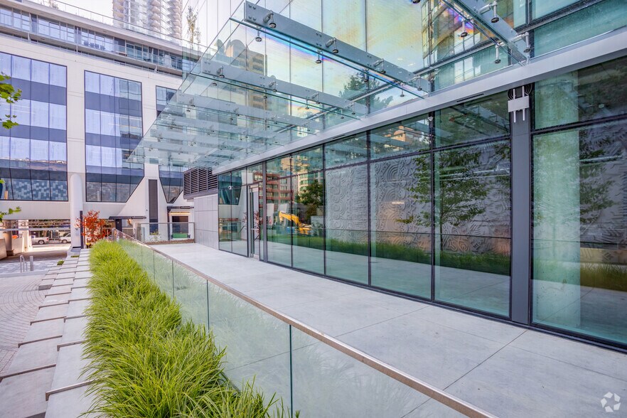 More Photos Of 1280-1290 Burrard St, Vancouver Office For Lease