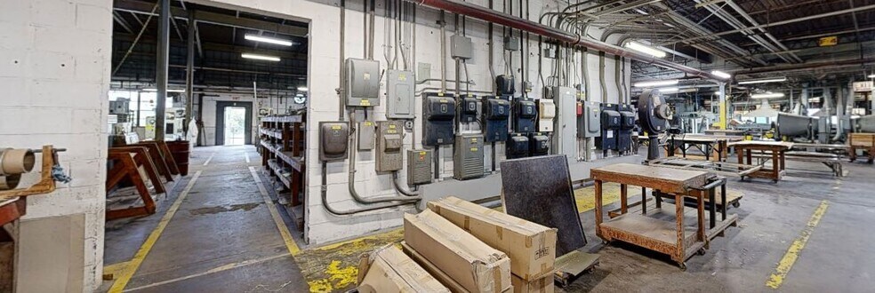 More Photos Of 900D Jefferson Ave, Newport News Manufacturing For Lease
