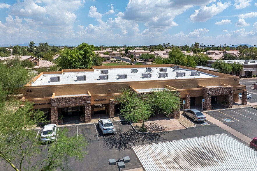 More Photos Of 7517 S McClintock Dr, Tempe Office For Lease