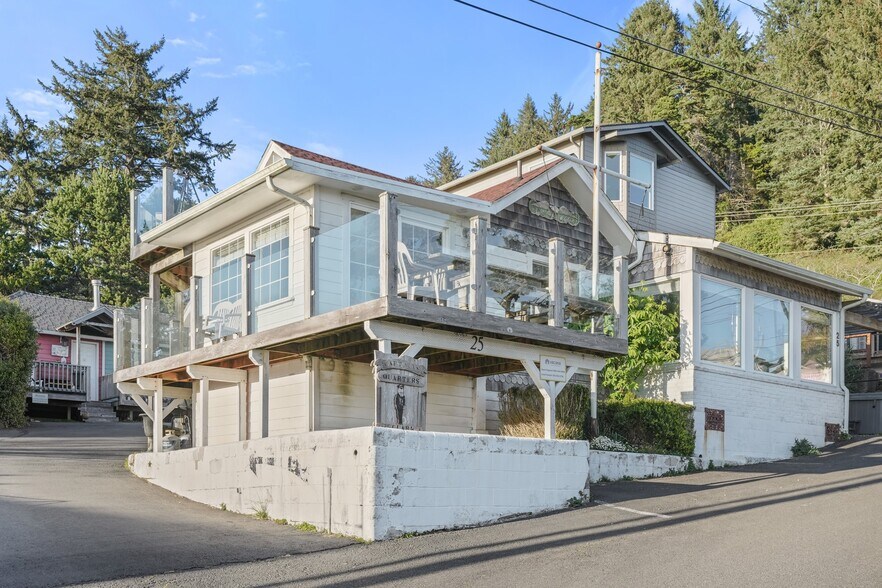 More Photos Of 25 NE Clarke St, Depoe Bay Specialty For Sale