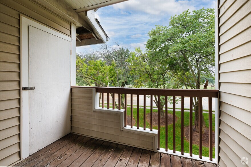 More Photos Of 1 Park Terrace Ln, Fairview Heights Apartments For Sale