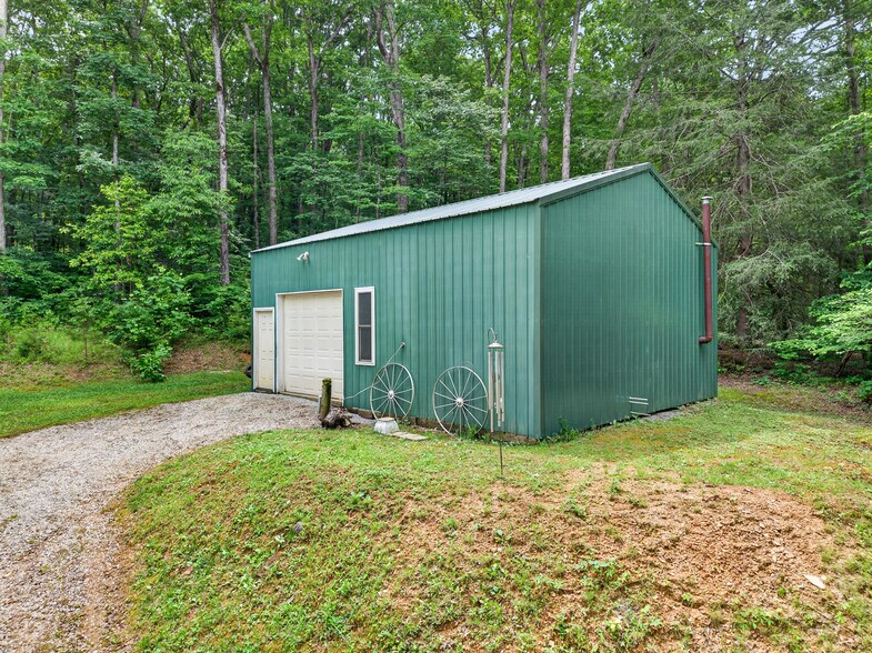 More Photos Of 279 Siever Rd, Crossville Specialty For Sale