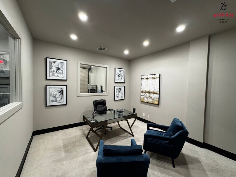 More Photos Of 12 Truss Dr, Boerne Freestanding For Lease