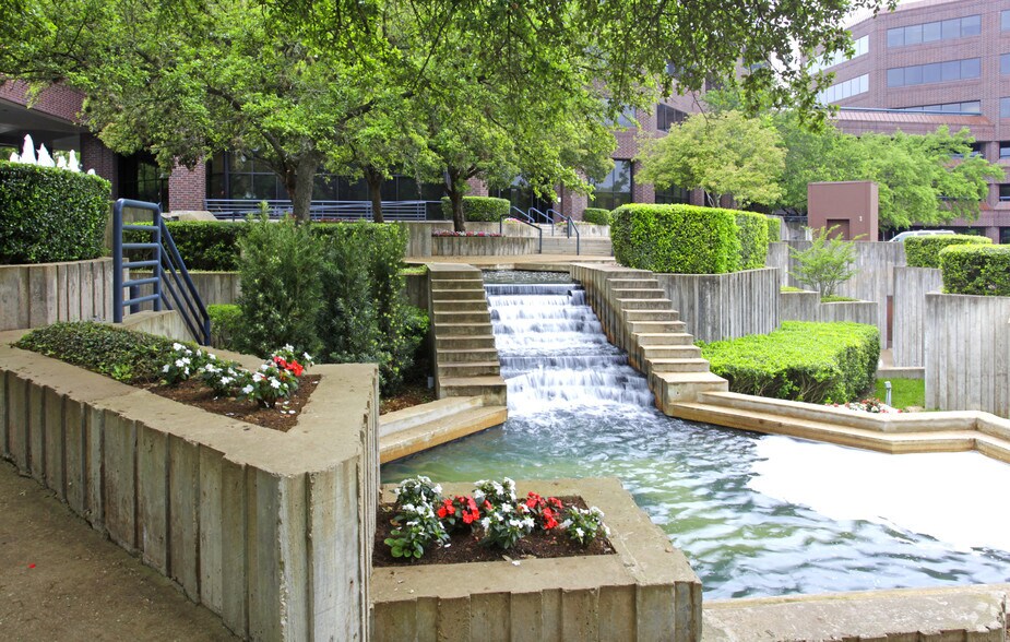 More Photos Of 1250 S Capital of Texas Hwy, Austin Office For Lease