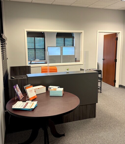 More Photos Of 25 Mountainview Blvd, Basking Ridge Storefront Retail Office For Lease