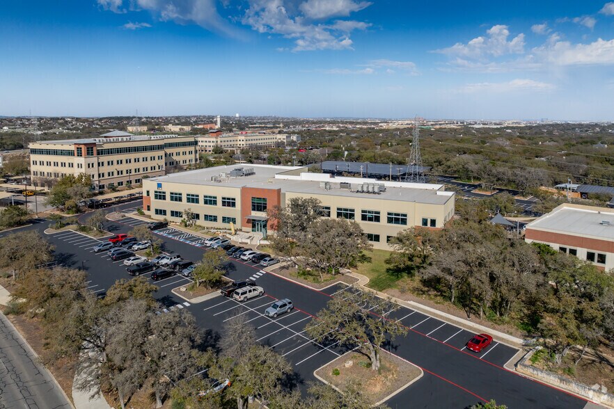 More Photos Of 2806 W Bitters Rd, San Antonio Office For Lease