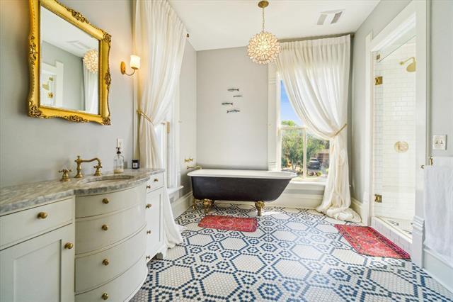 More Photos Of 220 Saint Lawrence Ave, Janesville Storefront Retail Residential For Sale