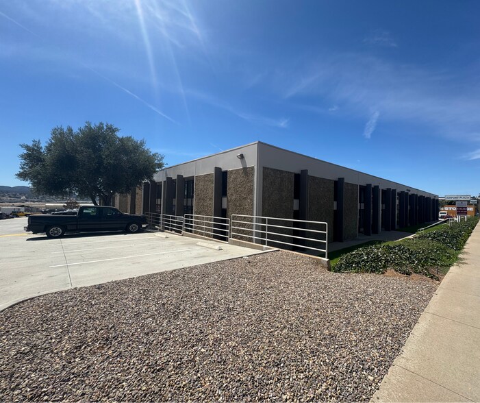 More Photos Of 8400 N Magnolia Ave, Santee Warehouse For Lease