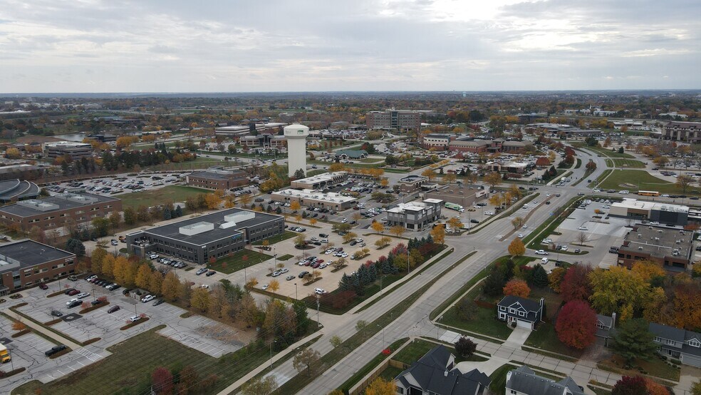 More Photos Of 1275 NW 128th St, Clive Office For Lease