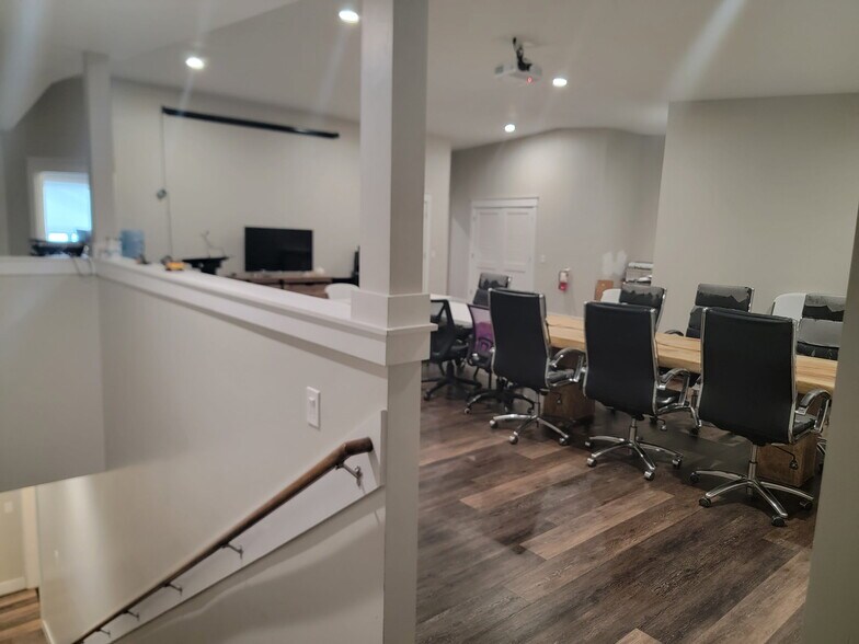 More Photos Of 310 Mealy St, Atlantic Beach Warehouse For Lease