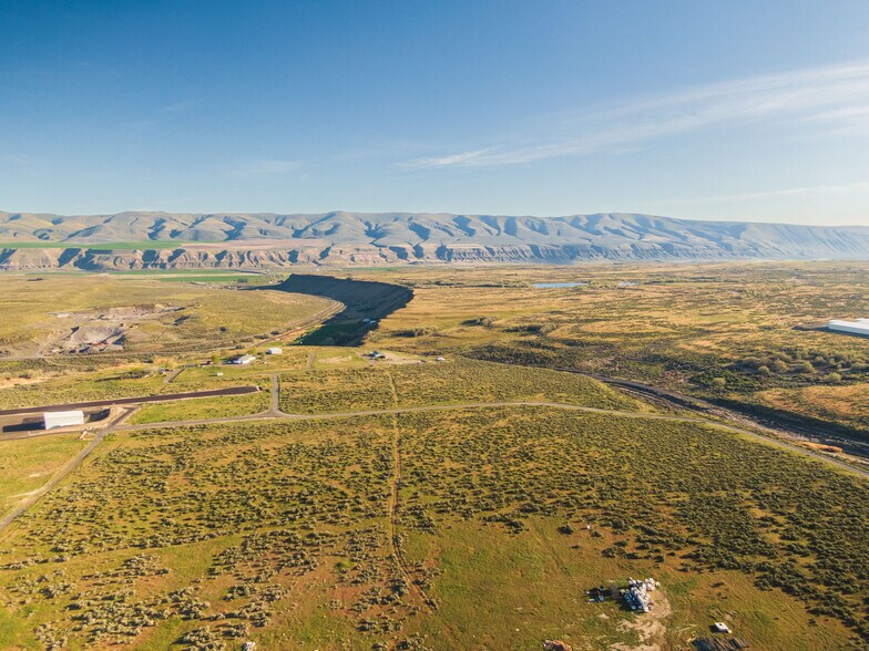 More Photos Of Road E SW, Royal City Land For Sale