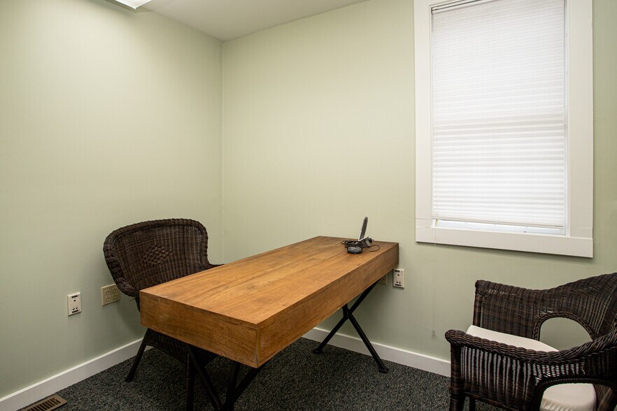 More Photos Of 767 Main Rd, Westport General Retail For Sale