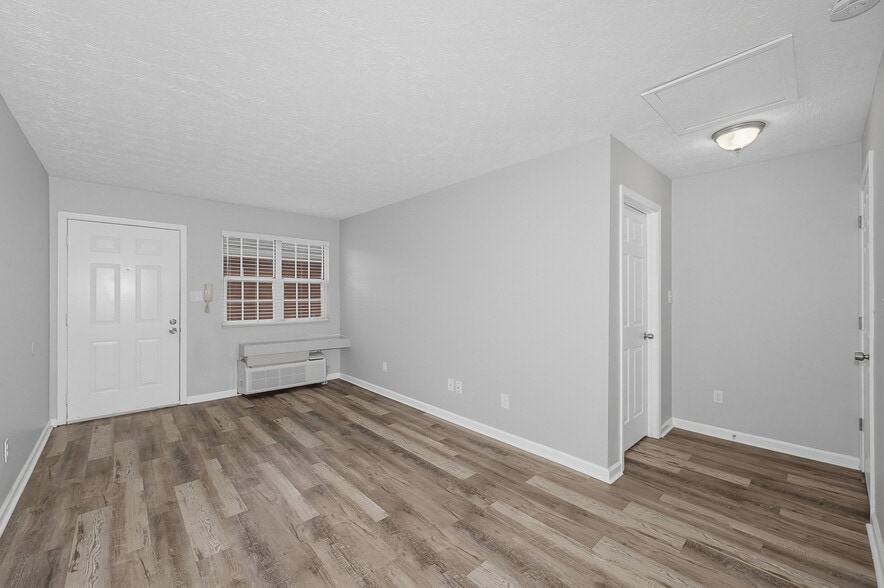 More Photos Of 2244 Salvador St, Cincinnati Multifamily For Sale