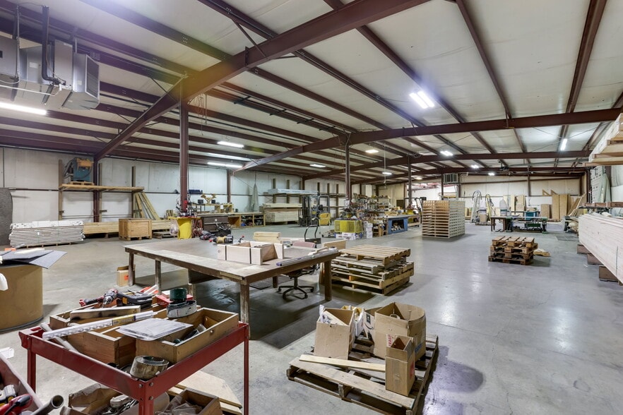 More Photos Of 2591 Harrison Rd, Columbus Warehouse For Sale
