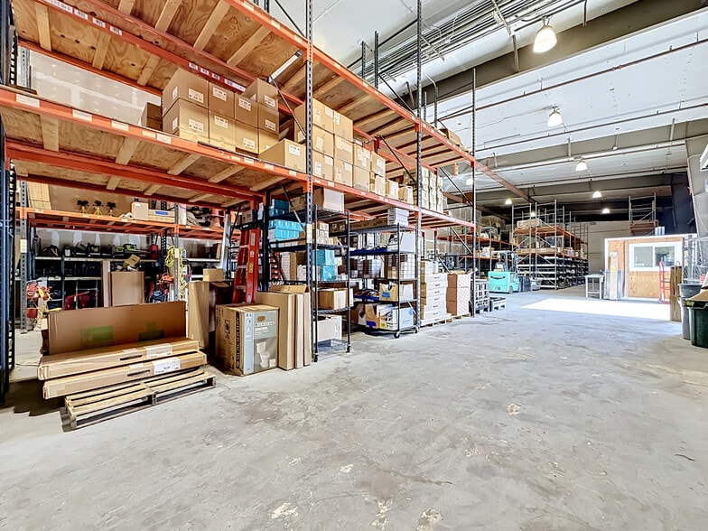 More Photos Of 4677 118th Ave N, Clearwater Manufacturing For Sale