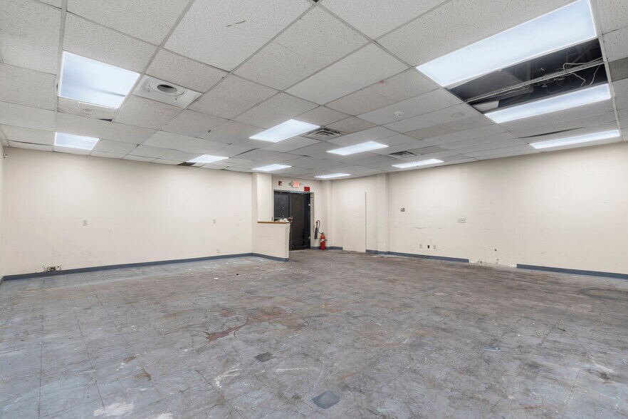 More Photos Of 887 Main St, Monroe Office Residential For Sale