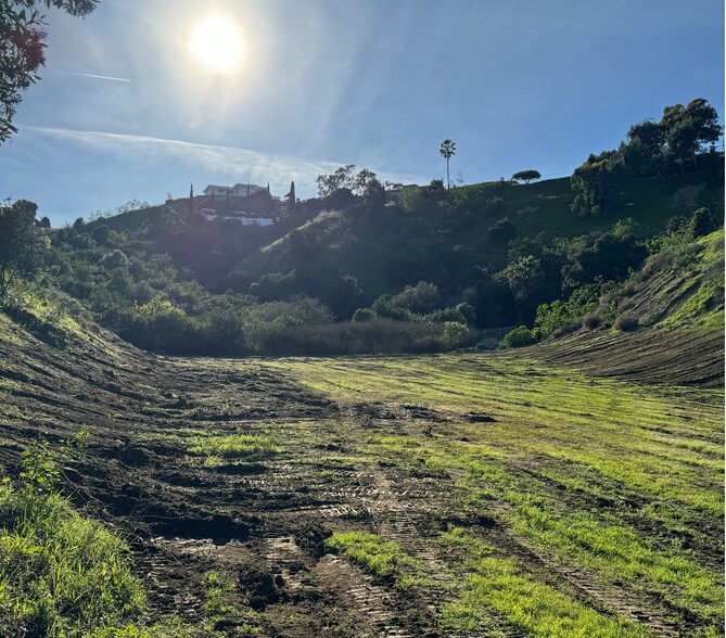 Primary Photo Of 3986 Cloverdale ave, Los Angeles Land For Sale