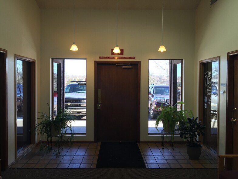 More Photos Of 6055 Lehman Dr, Colorado Springs Office For Lease