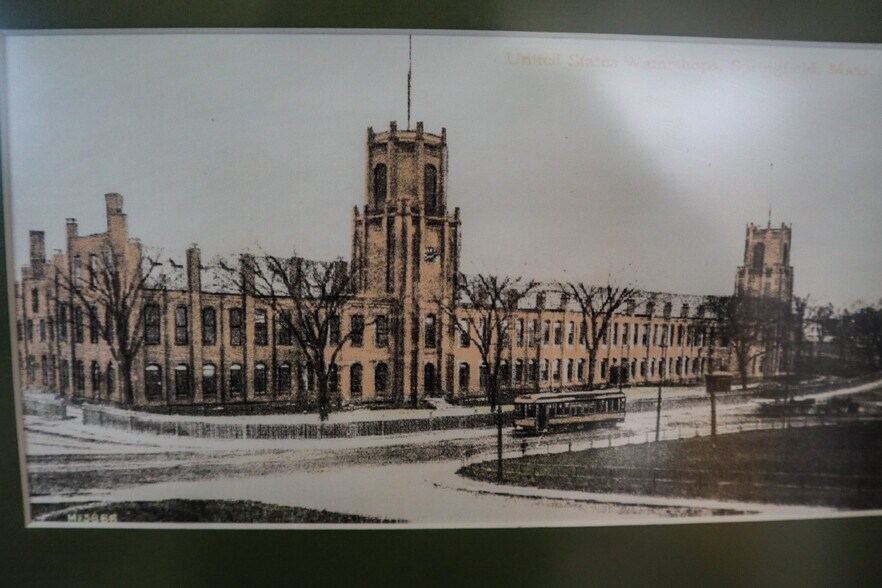 More Photos Of 1 Allen St, Springfield Manufacturing For Sale