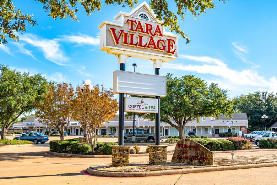 More Photos Of 1009-1101 Cheek Sparger Rd, Colleyville Unknown For Lease