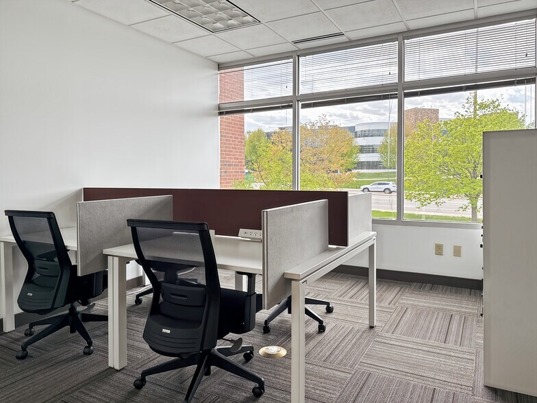 More Photos Of 5125 County Road 101, Minnetonka Coworking Space