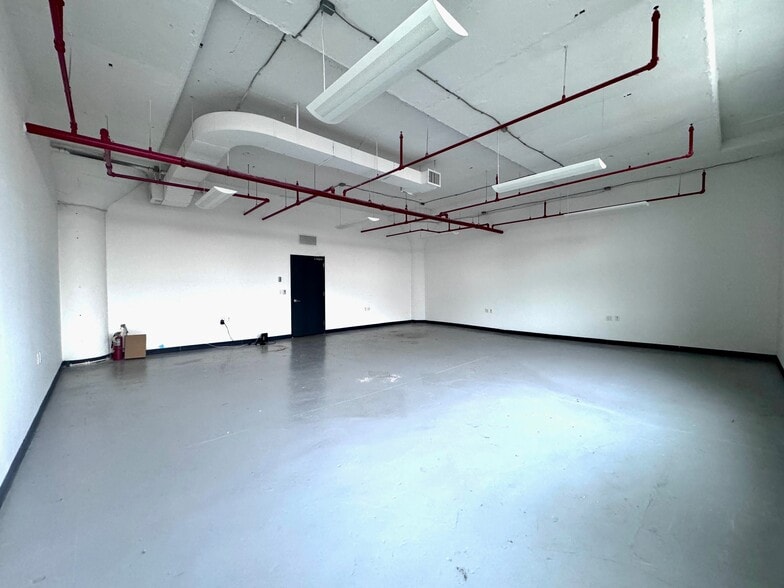 More Photos Of 1000 Dean St, Brooklyn Loft Creative Space For Lease