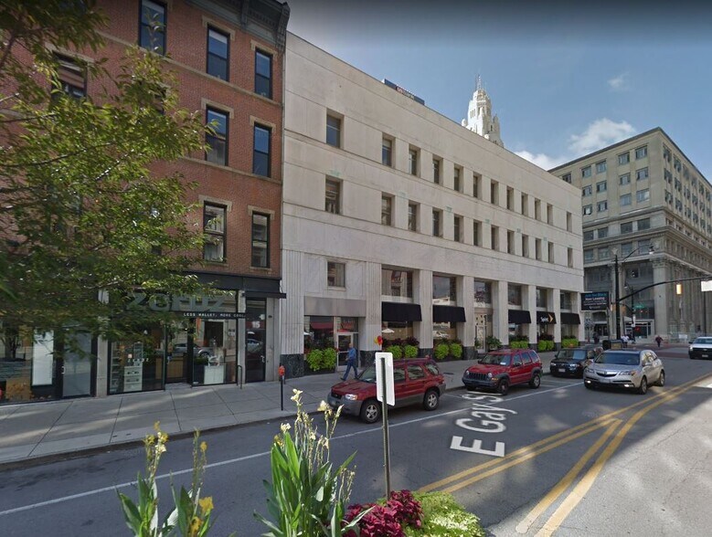 More Photos Of 11 E Gay St, Columbus Loft Creative Space For Lease