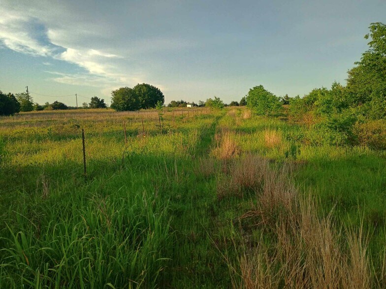 More Photos Of 5330 E Interstate 30, Campbell Land For Lease