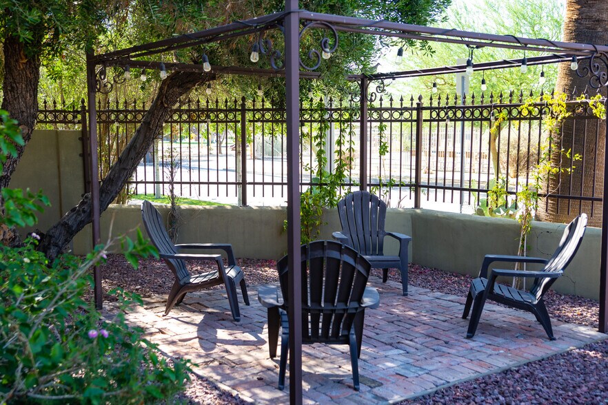 More Photos Of 531 E Lynwood St, Phoenix Office Residential For Sale