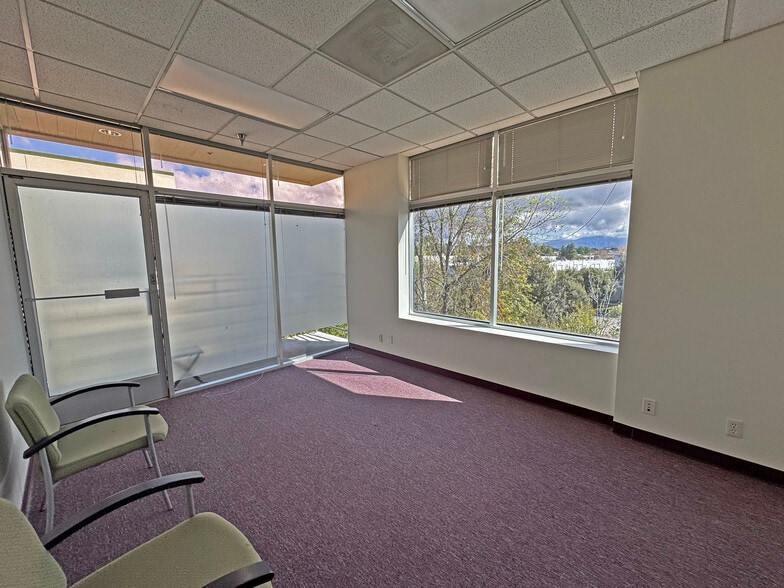 More Photos Of 25167-25169 Anza Dr, Valencia Warehouse For Sale