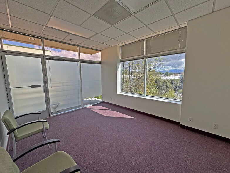 More Photos Of 25167-25169 Anza Dr, Valencia Warehouse For Sale