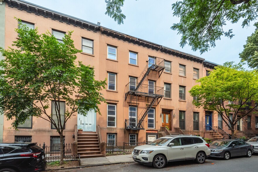More Photos Of 122 Hoyt St, Brooklyn Multifamily For Sale