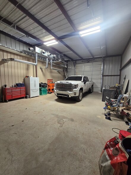 More Photos Of 2701-B S County Road 135, Midland Industrial For Lease